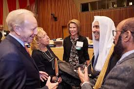 Leaders greeting one another at the Responsible Leaders Summit, United Nations, 2019